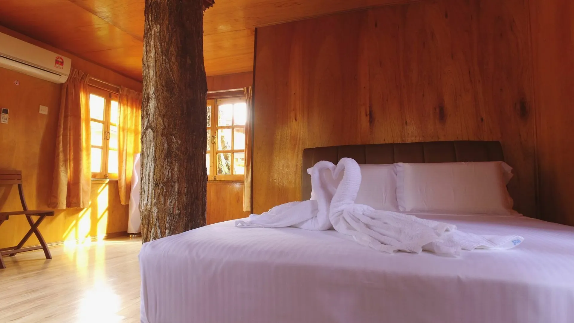 فندق Borneo Tree House كوتا كينابالو 2*,  ماليزيا